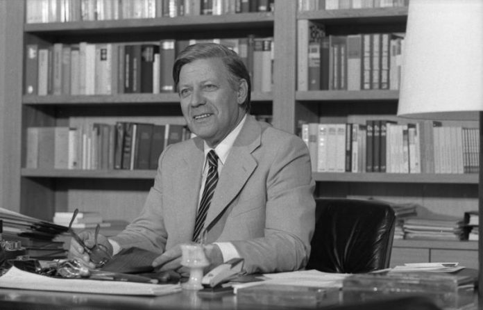 AfD-Hamburg-10-Jahre-Bundeskanzler-Helmut-Schmidt